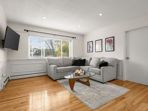 543 Adams St 24, Boston MA 02122