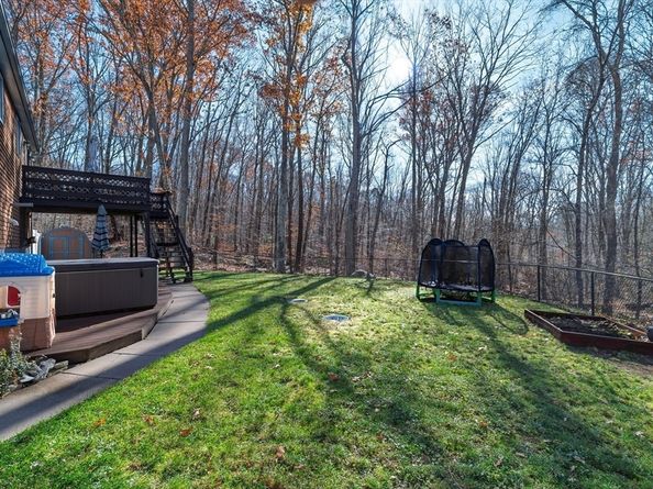 12 Hickory Rd, Millville MA 01529