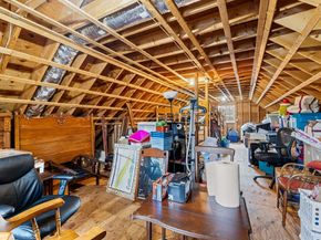 291 County Rd, Marion MA 02738