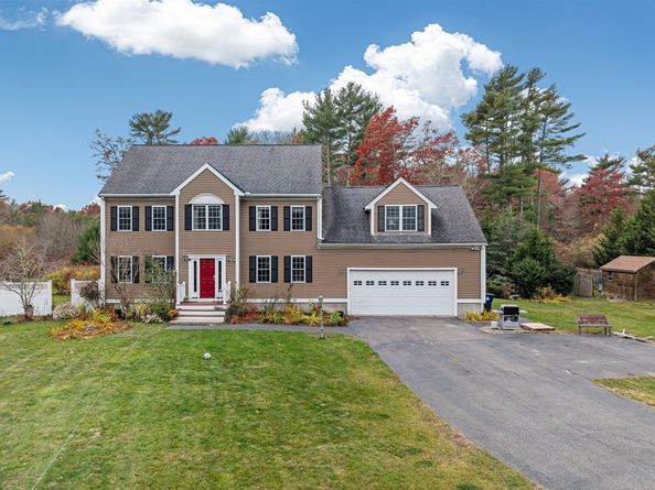 291 County Rd, Marion MA 02738