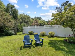 291 County Rd, Marion MA 02738