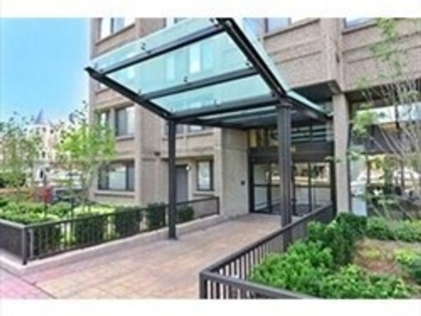 1731 Beacon St 1502, Brookline MA 02445