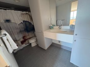 1731 Beacon St 1502, Brookline MA 02445