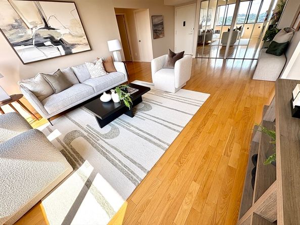 1731 Beacon St 1502, Brookline MA 02445