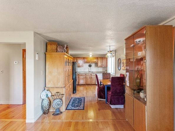 92 Lookout Point Rd, Plymouth MA 02360