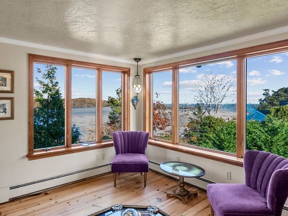 92 Lookout Point Rd, Plymouth MA 02360