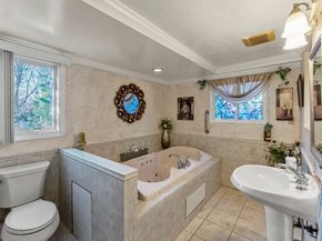 92 Lookout Point Rd, Plymouth MA 02360