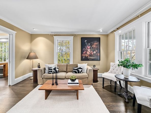 20 Grove Pl, Winchester MA 01890