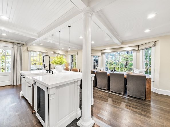 20 Grove Pl, Winchester MA 01890