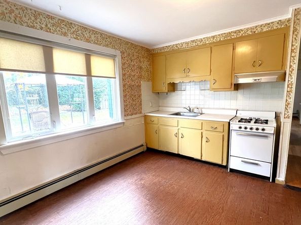 141 Spiers Road, Newton MA 02459