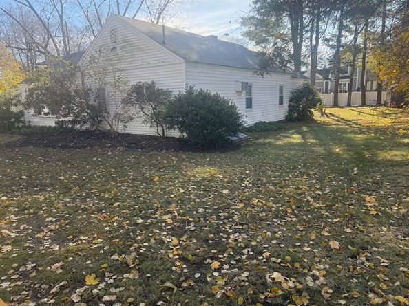 22 Nightingale Path, Newton MA 02459