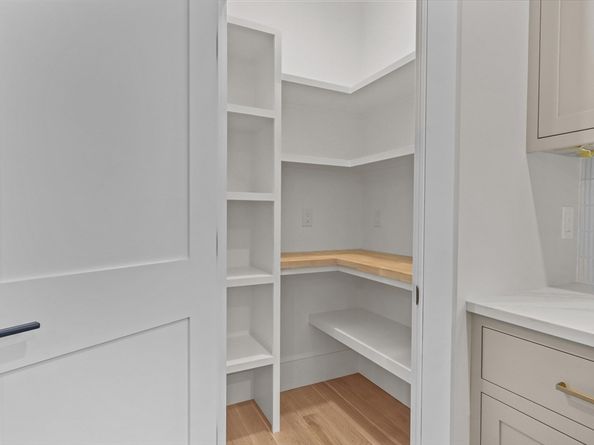 14 Dexter Lane A, Newburyport MA 01950