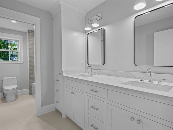 14 Dexter Lane A, Newburyport MA 01950