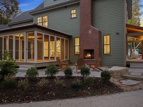 14 Dexter Lane A, Newburyport MA 01950