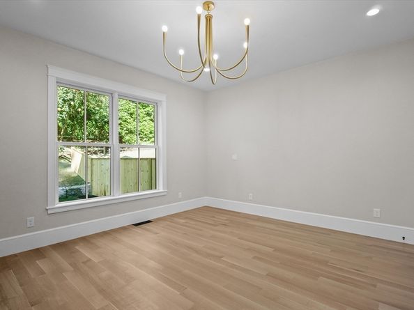 14 Dexter Lane A, Newburyport MA 01950