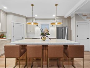 14 Dexter Lane A, Newburyport MA 01950