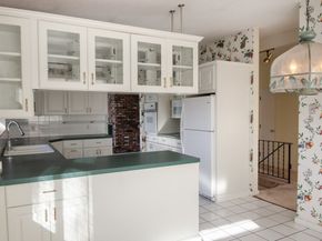 93 Vaughn Hill Rd, Bolton MA 01740