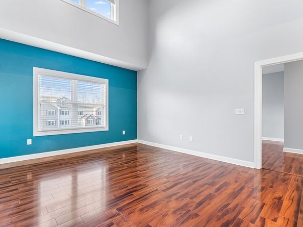 360 Andover St 1310, Danvers MA 01923