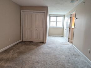 93 Westminster Dr 93, Marlborough MA 01752