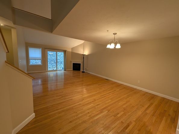 93 Westminster Dr 93, Marlborough MA 01752