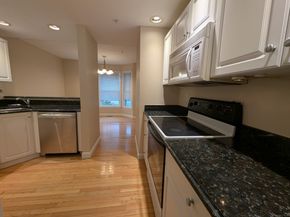 93 Westminster Dr 93, Marlborough MA 01752