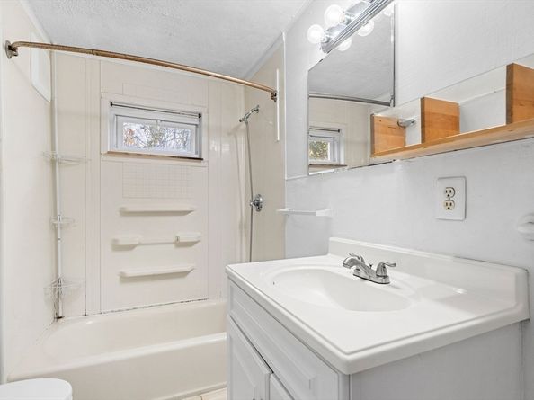 50 Hollis, Weymouth MA 02190