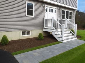 270 S Main St, Hopedale MA 01747