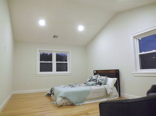 270 S Main St, Hopedale MA 01747