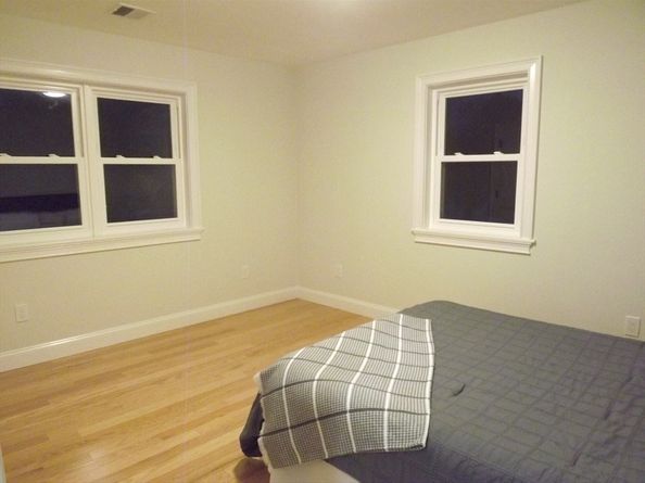 270 S Main St, Hopedale MA 01747