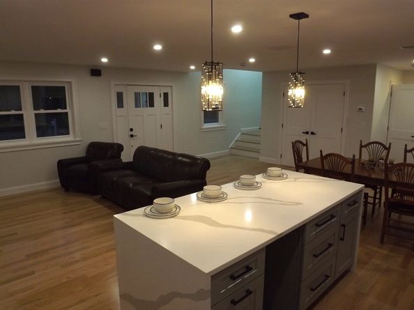 270 S Main St, Hopedale MA 01747