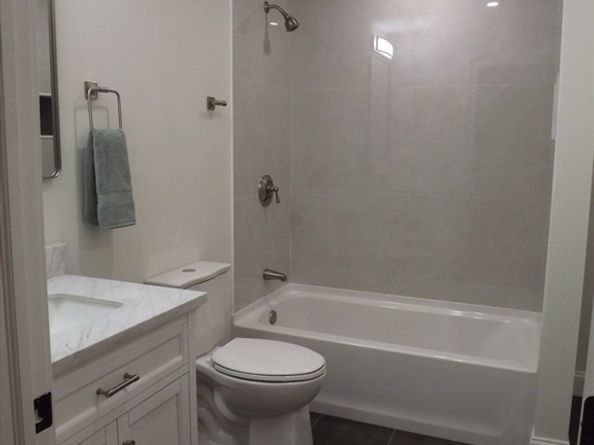 270 S Main St, Hopedale MA 01747