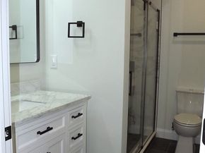 270 S Main St, Hopedale MA 01747