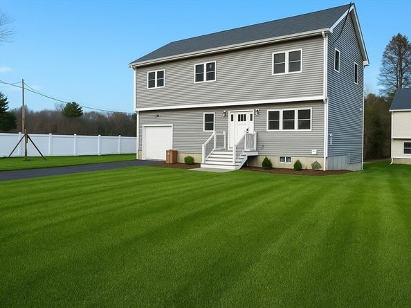 270 S Main St, Hopedale MA 01747