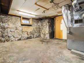 17 Ashton St, Everett MA 02149