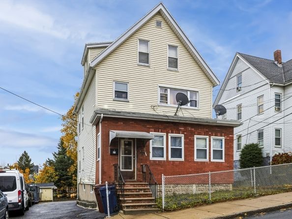 17 Ashton St, Everett MA 02149