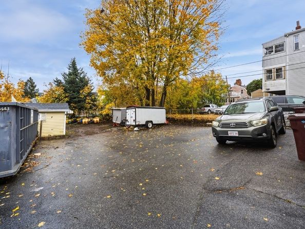 17 Ashton St, Everett MA 02149