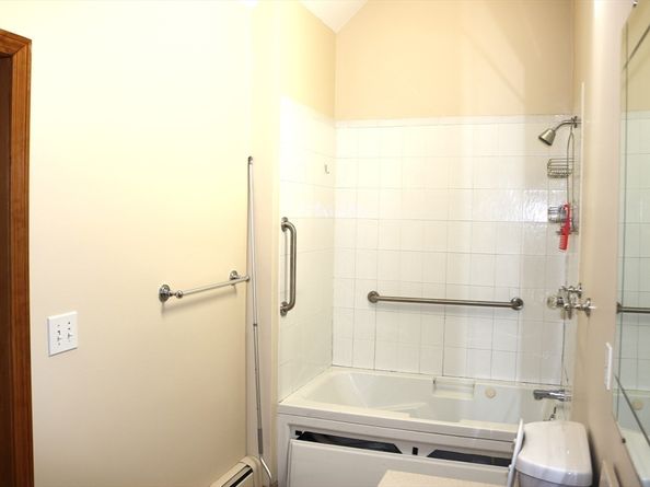 62 Allston Ave, Worcester MA 01604