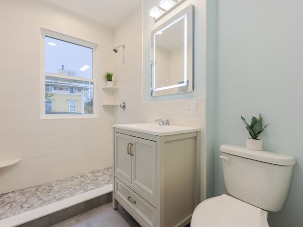 28 Inman St 4, Cambridge MA 02139