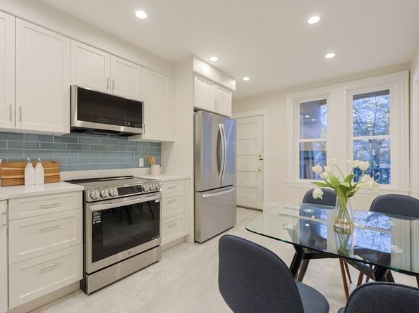 28 Inman St 4, Cambridge MA 02139