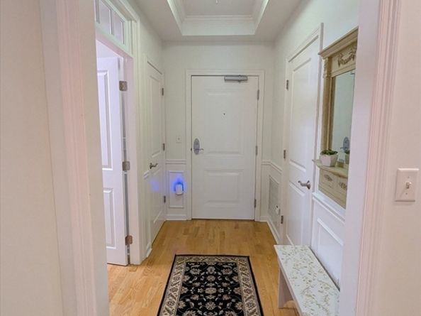 87 Clocktower Dr. 2207, Waltham MA 02452