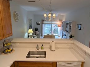 87 Clocktower Dr. 2207, Waltham MA 02452