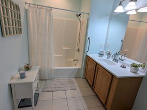 87 Clocktower Dr. 2207, Waltham MA 02452