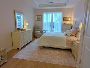 87 Clocktower Dr. 2207, Waltham MA 02452