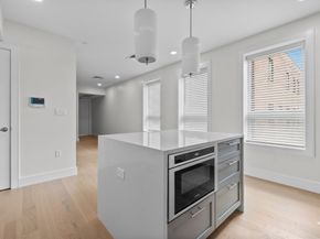 301 Border Street PH3, Boston MA 02128