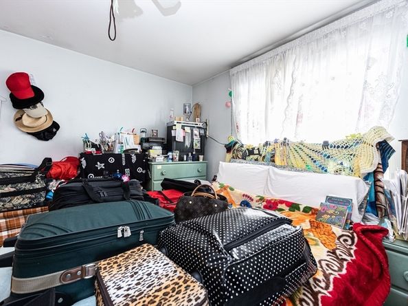 186 Lexington St 8, Watertown MA 02472