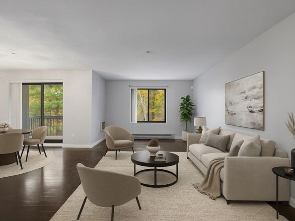 14 Old Stone Way 11, Weymouth MA 02189