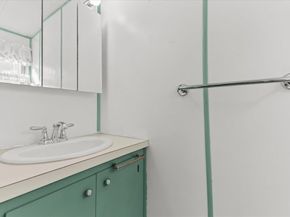 5 Presidents Way, Carver MA 02330