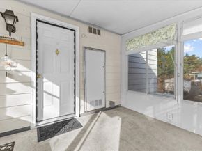 5 Presidents Way, Carver MA 02330