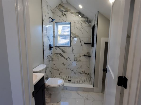 75 Sycamore St, Everett MA 02149