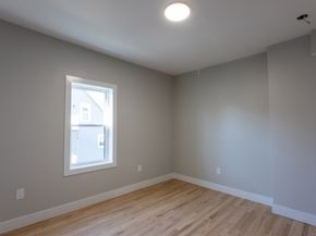 75 Sycamore St, Everett MA 02149